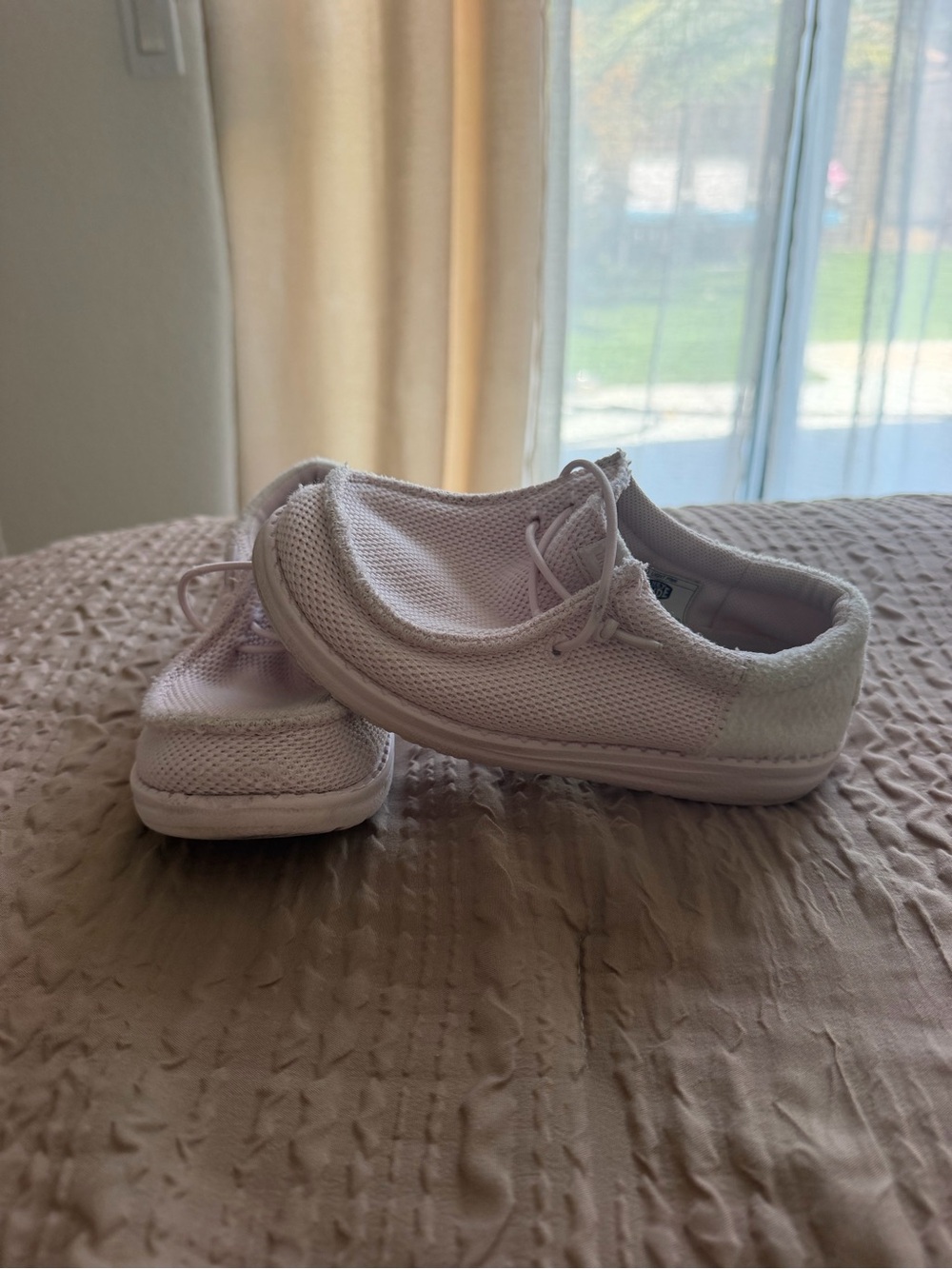 Hey Dude Kids Slip-On Sneakers in Pale Pink